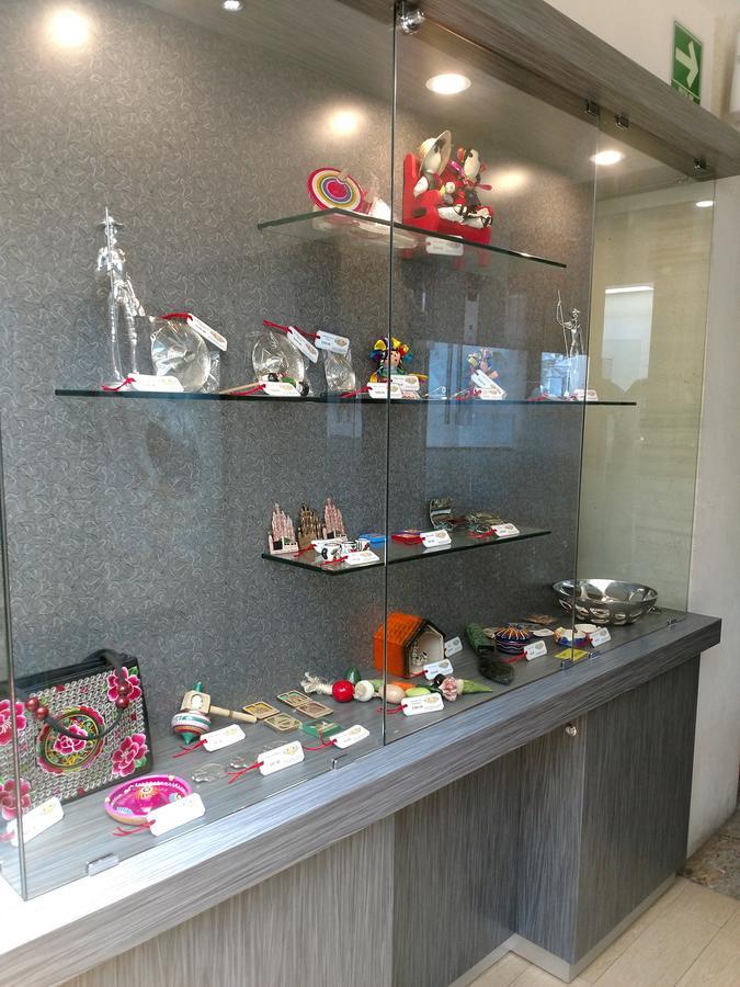 Hotel Villa De Madrid Mexico City Luaran gambar