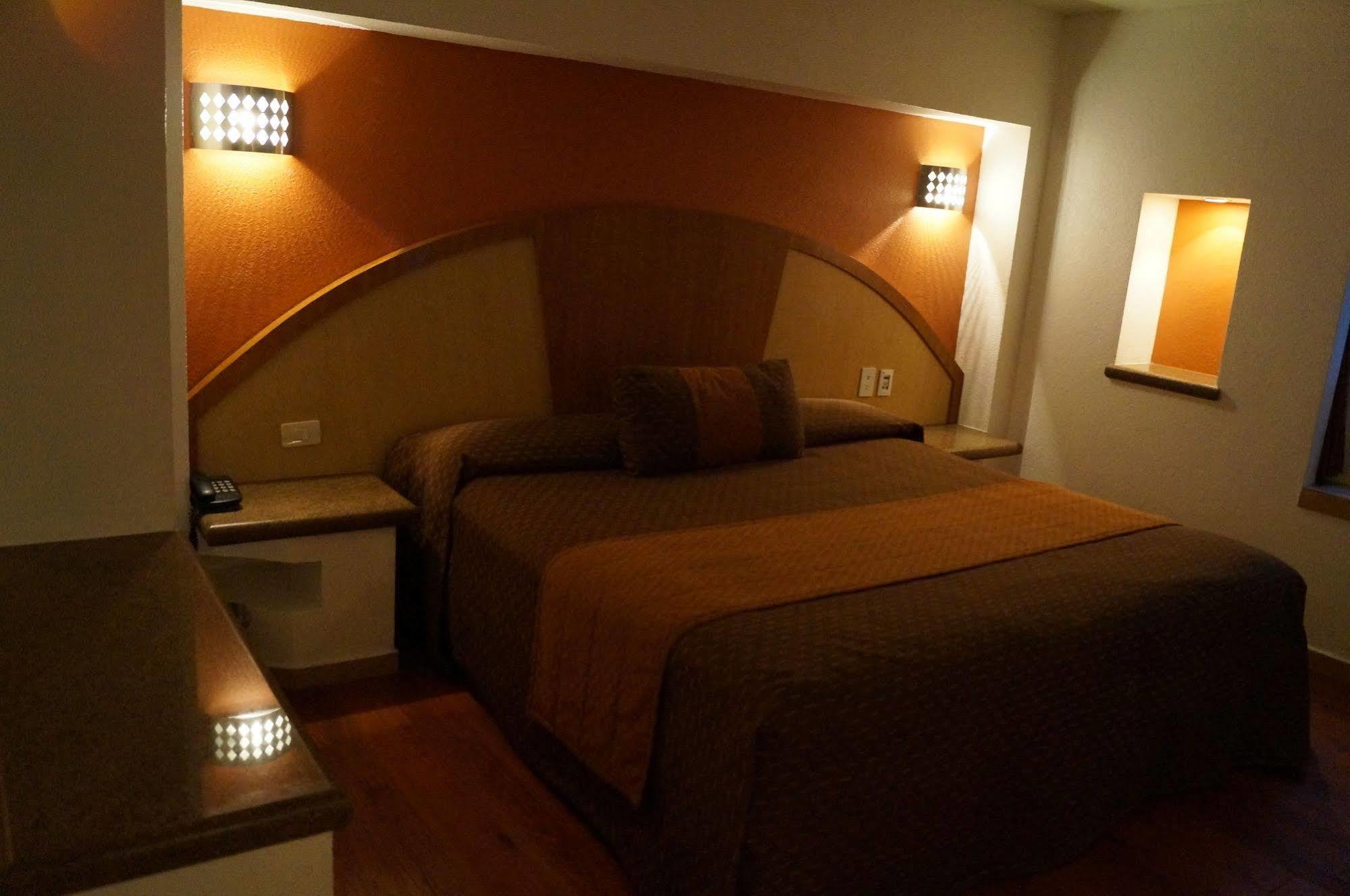 Hotel Villa De Madrid Mexico City Luaran gambar